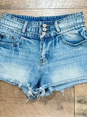 KanCan Light Blue Triple-Button Denim Shorts